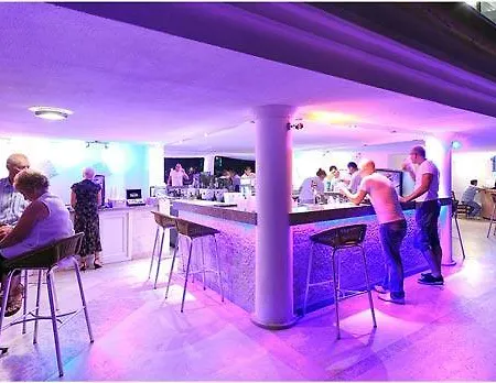 Club