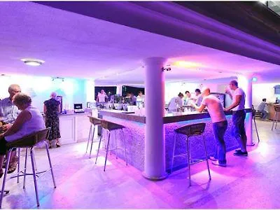 Club